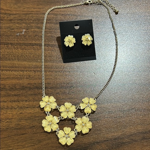 Yellow Floral with Goldtone Necklace and Earring Set - Picture 2 of 5